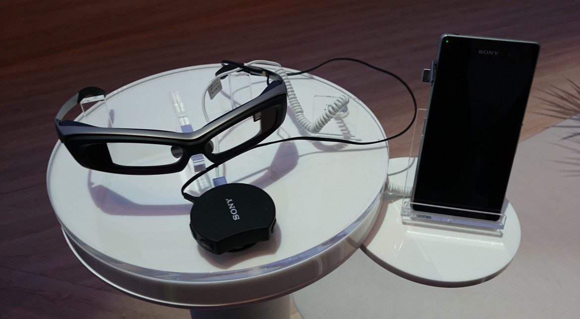 Sony lanserar sitt alternativ till Google Glass: SmartEyeglass blir två gånger billigare