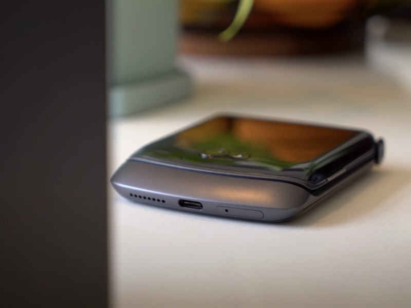 Motorola RAZR kan ta ett mellanår för att ta reda på sig själv