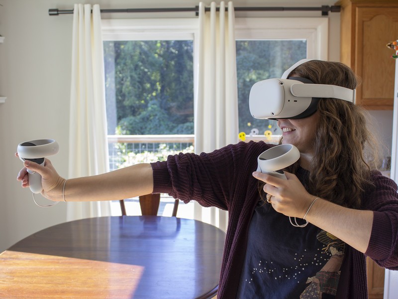 Kom igång i VR med en 64 GB Oculus Quest 2 för bara $199 på Walmart