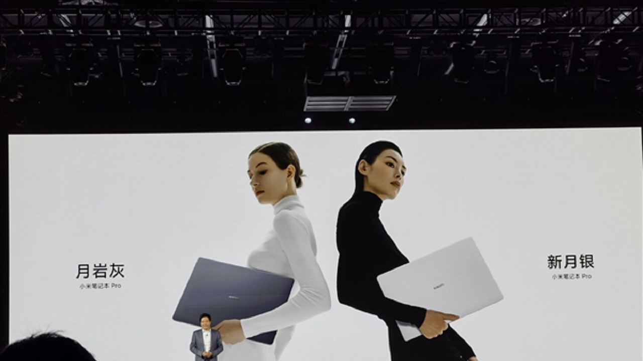 Den första Mi Notebook Pro 15 med OLED-skärm introduceras