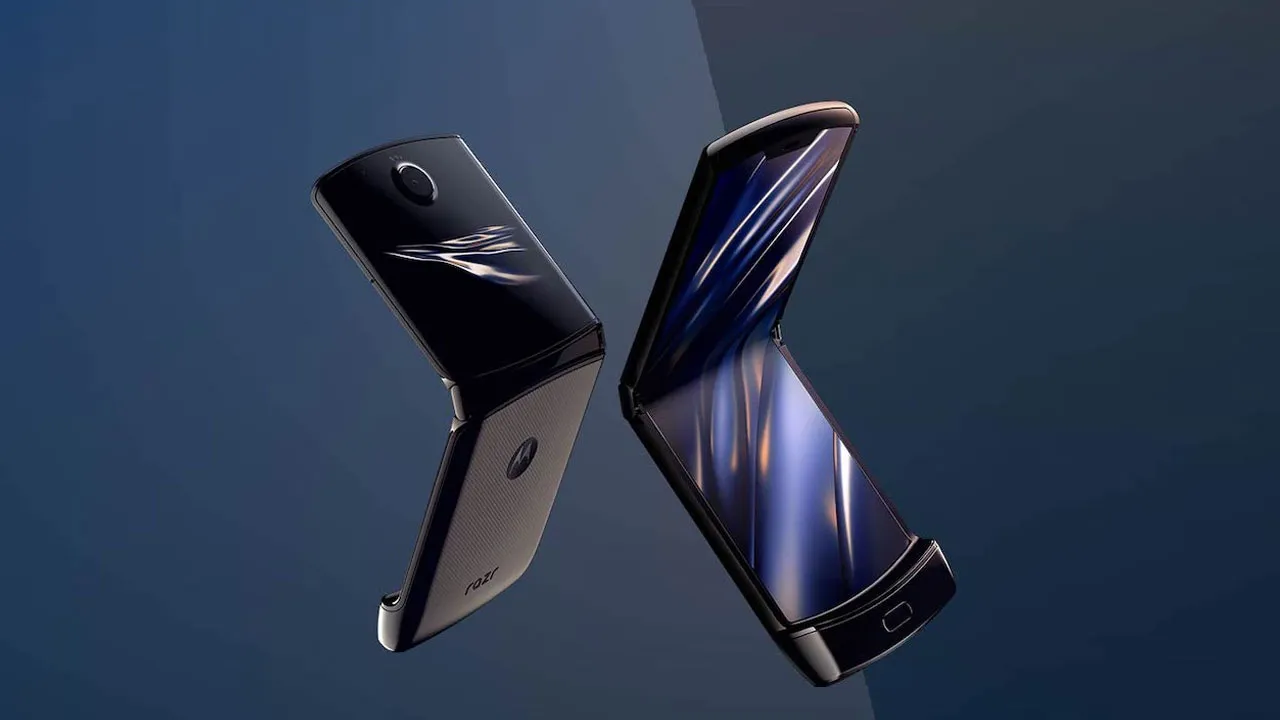 Galaxy Z Flip rival Motorola Razr i 2022 års prestandatest!